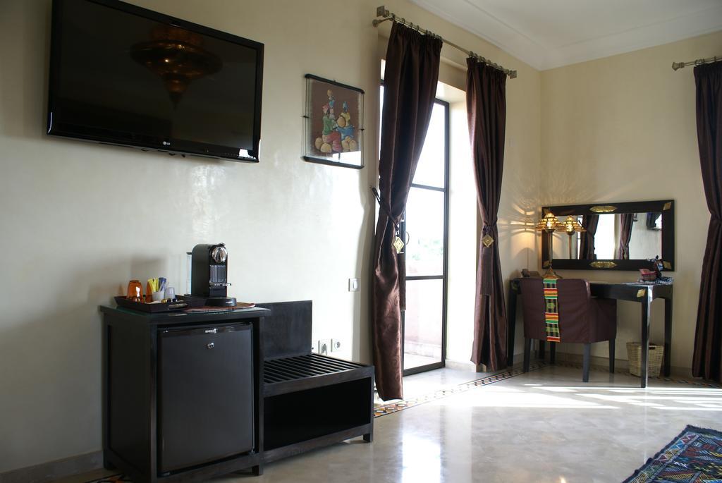 La Kasbah Aalma D'Or Hotell Najem Rum bild